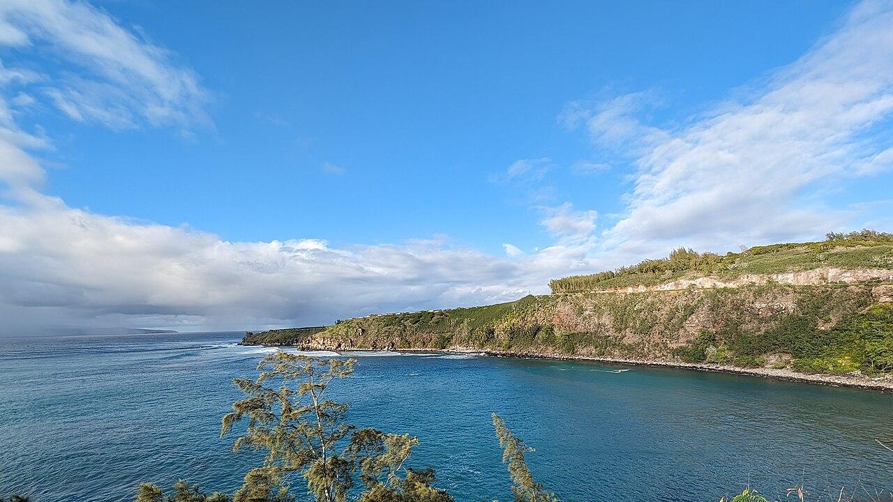 冲浪战术解析：节奏与空间如何决定走势（体能康复视角）